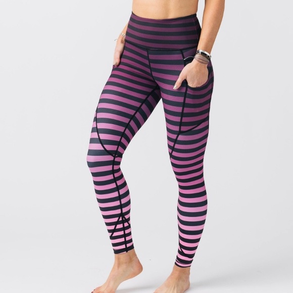 Zyia Purple Ombre Stripe Pocket Light N 